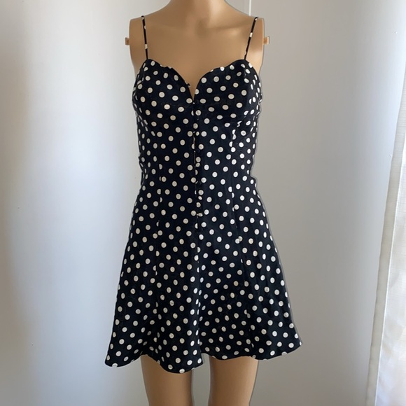 Vintage 90’s Victoria’s Secret polka dot babydoll top